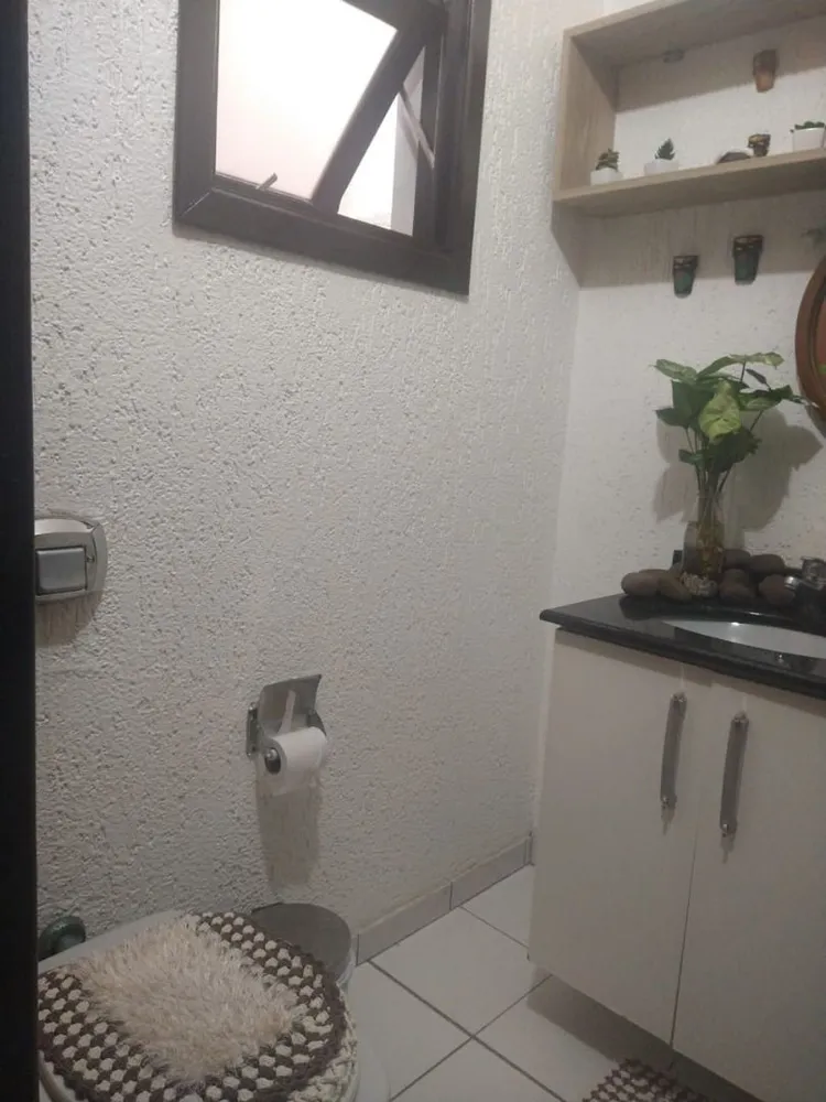 Casa, 3 quartos, 330 m² - Foto 1