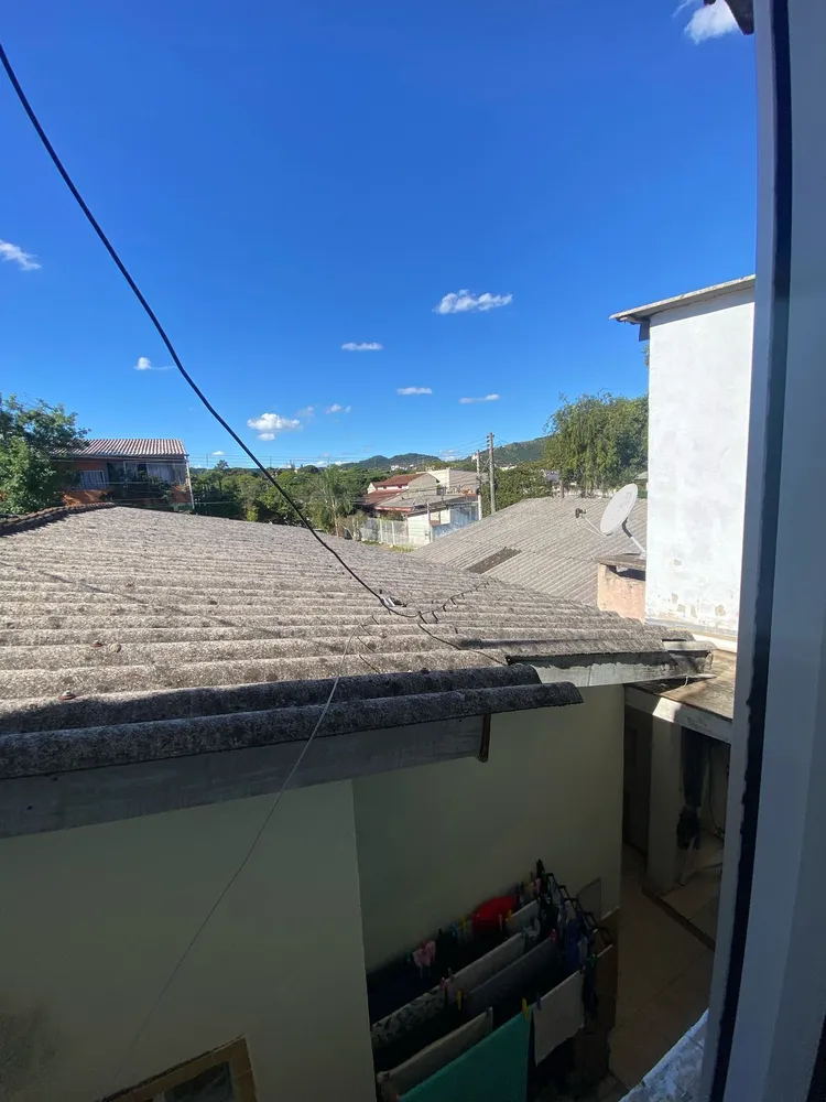 Casa, 6 quartos, 160 m² - Foto 1