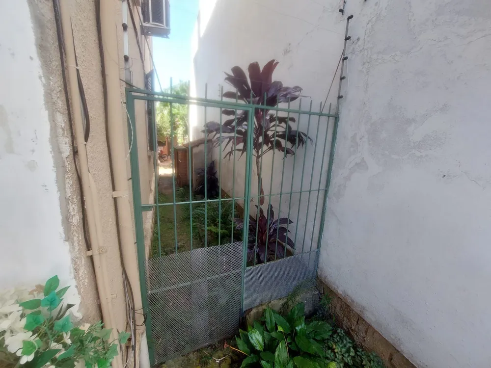 Casa, 4 quartos, 230 m² - Foto 3