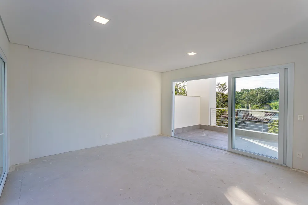Casa, 4 quartos, 245 m² - Foto 1