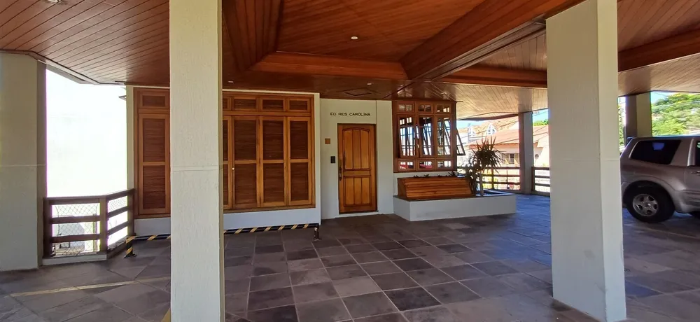 Casa, 3 quartos, 210 m² - Foto 1