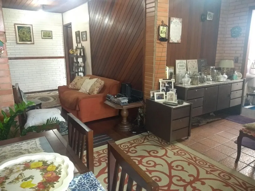 Casa, 5 quartos, 288 m² - Foto 2