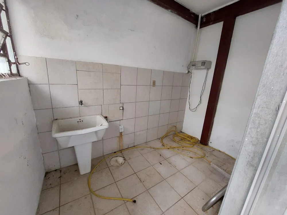 Casa, 4 quartos, 270 m² - Foto 14