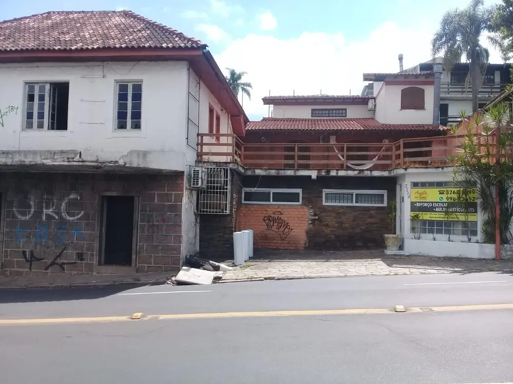 Casa, 3 quartos, 220 m² - Foto 2