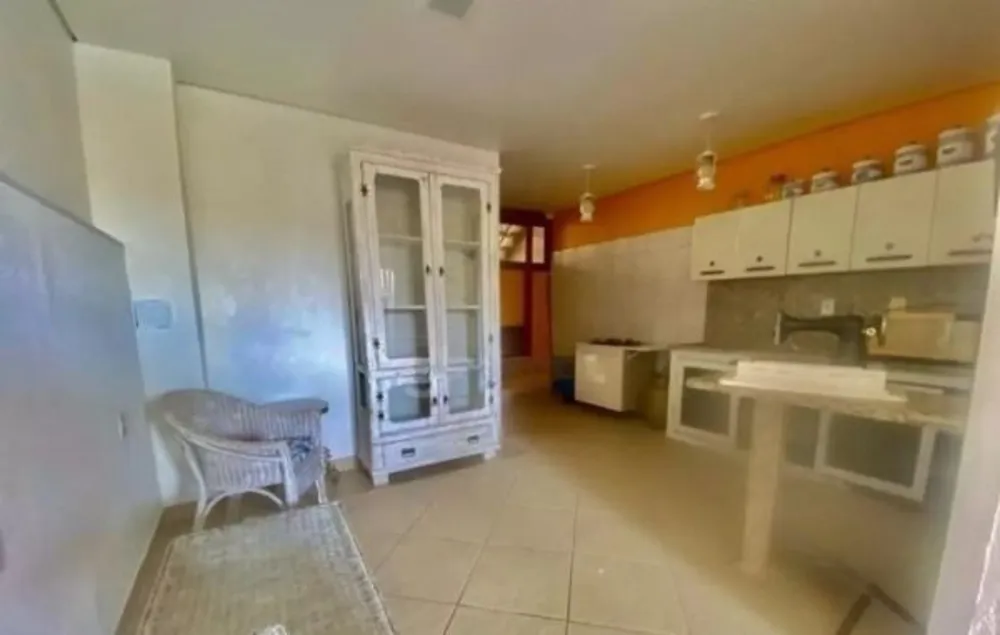 Casa, 5 quartos, 278 m² - Foto 4