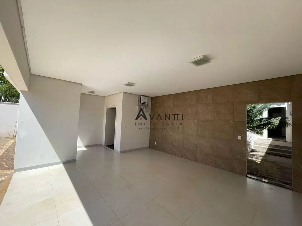 Casa, 4 quartos, 230 m² - Foto 4