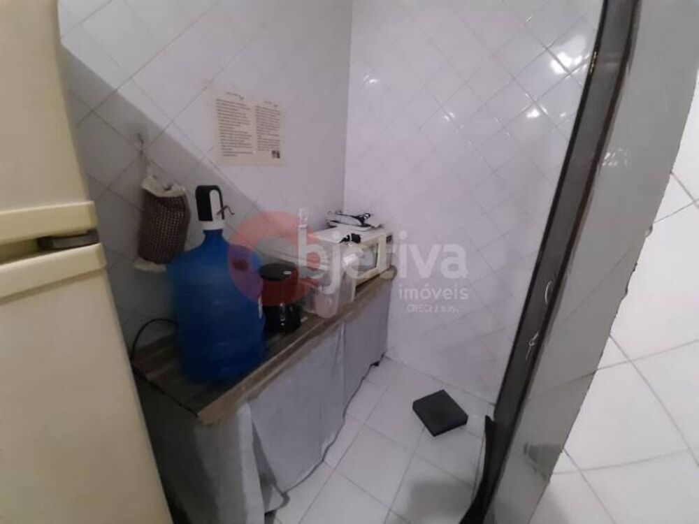 Casa à venda com 3 quartos, 360m² - Foto 15