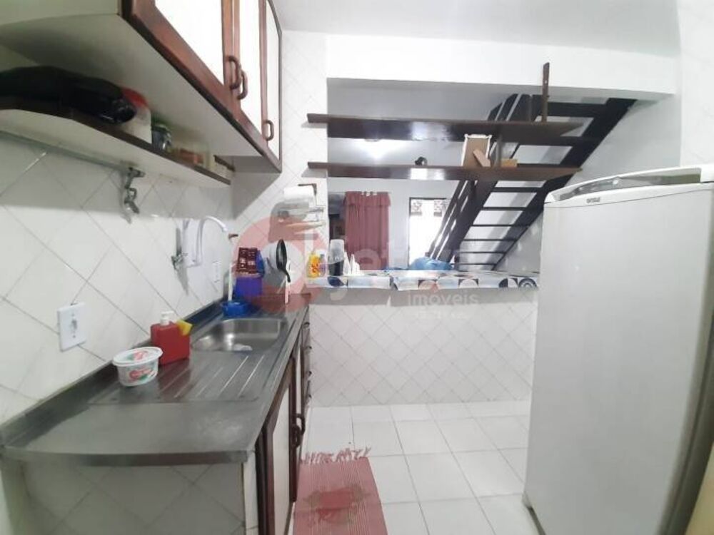 Casa à venda com 3 quartos, 360m² - Foto 14