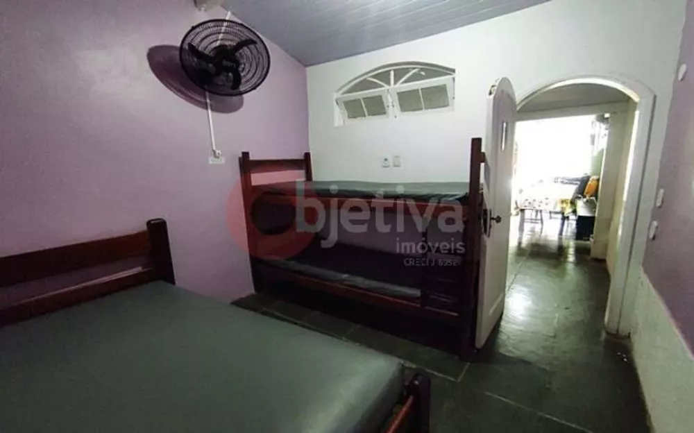 Casa à venda com 11 quartos, 190m² - Foto 13