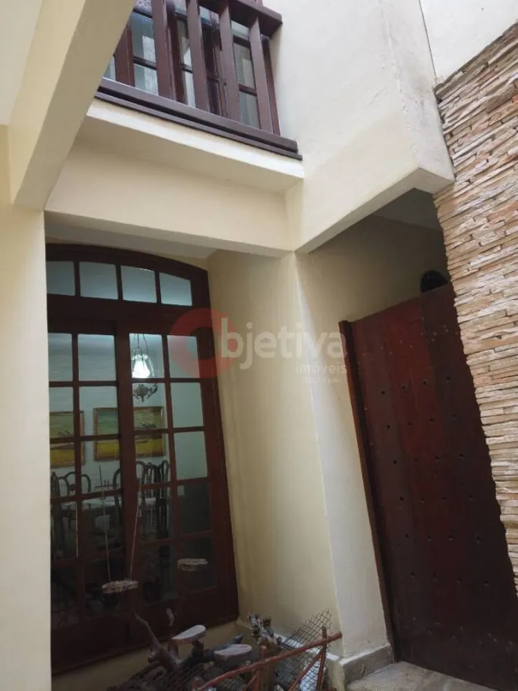 Casa, 3 quartos, 196 m² - Foto 3