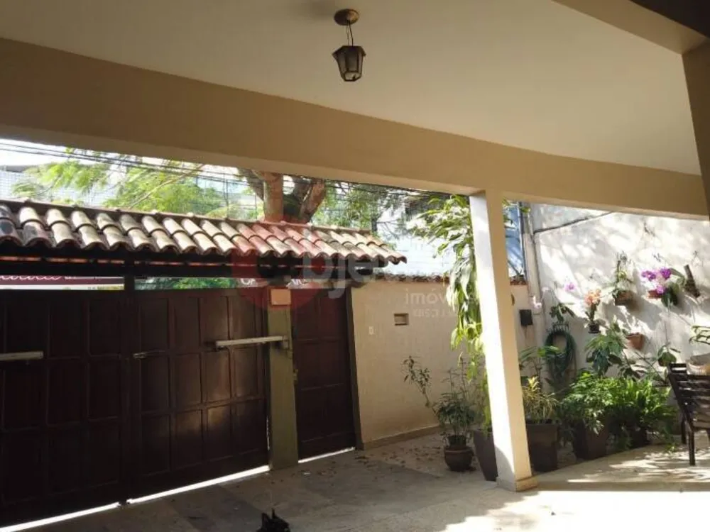 Casa, 3 quartos, 196 m² - Foto 4