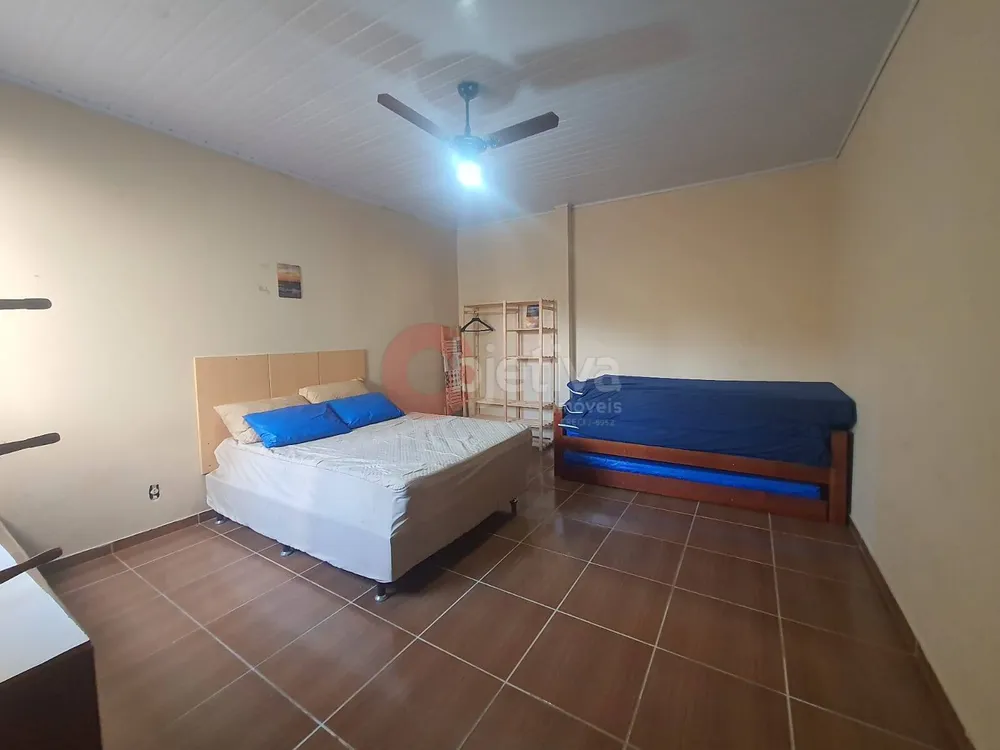Casa, 9 quartos, 297 m² - Foto 5