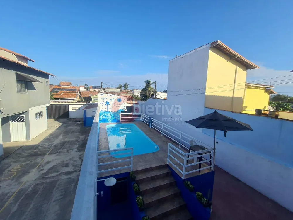 Casa, 9 quartos, 297 m² - Foto 1