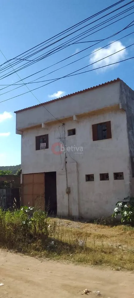 Casa, 2 quartos, 80 m² - Foto 1