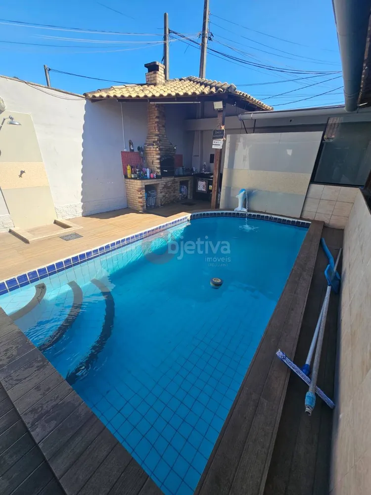 Casa, 5 quartos, 127 m² - Foto 2