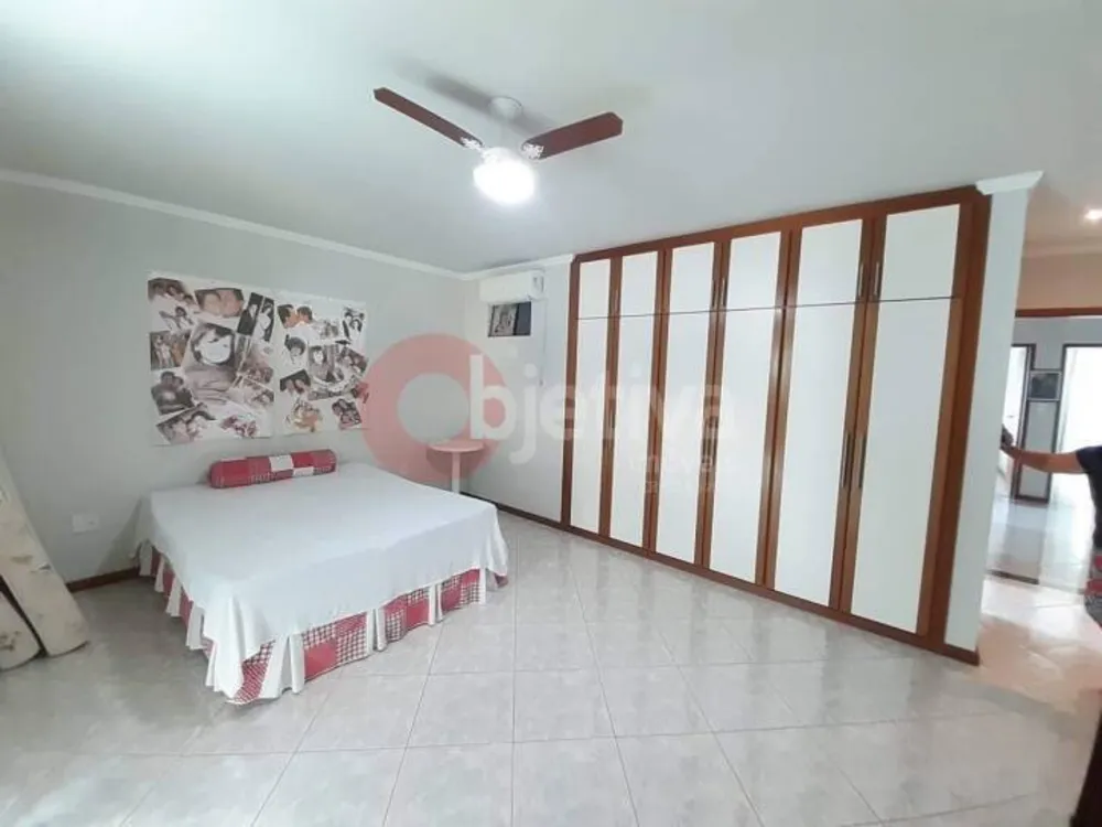 Casa, 6 quartos, 260 m² - Foto 14