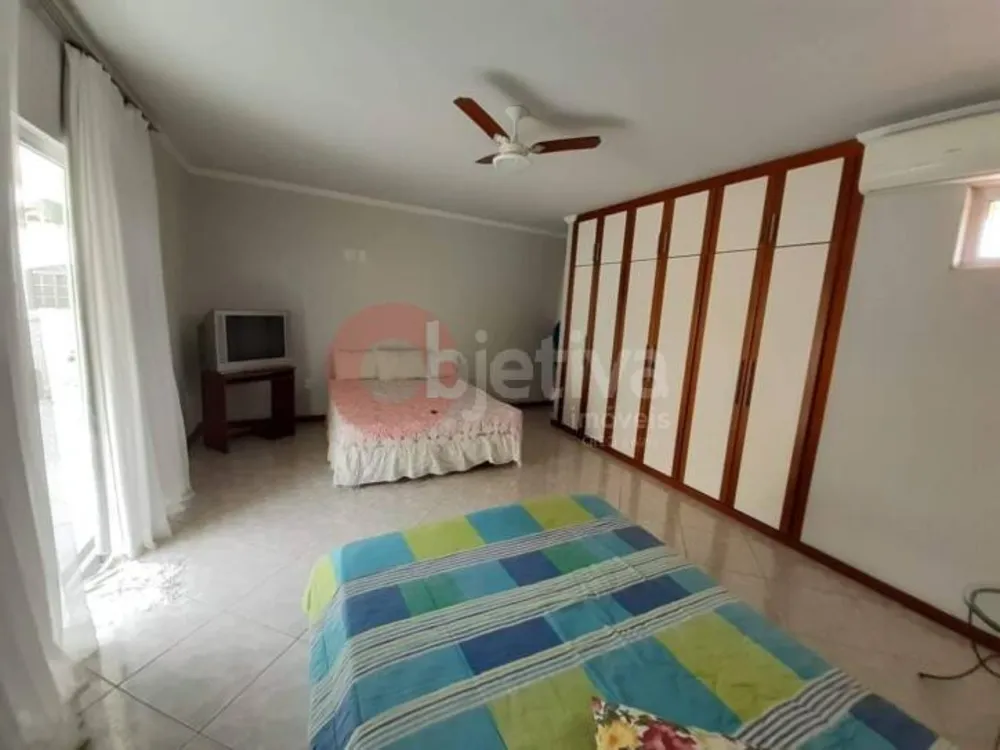 Casa, 6 quartos, 260 m² - Foto 15