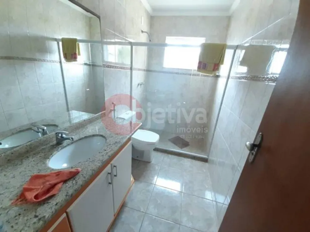 Casa, 6 quartos, 260 m² - Foto 18