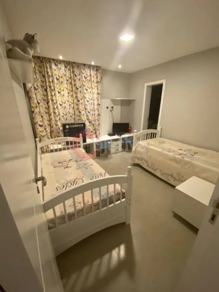 Casa, 5 quartos, 220 m² - Foto 18