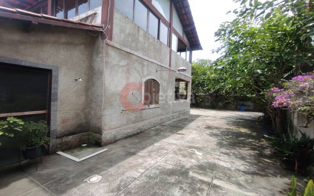Casa, 10 quartos, 307 m² - Foto 4