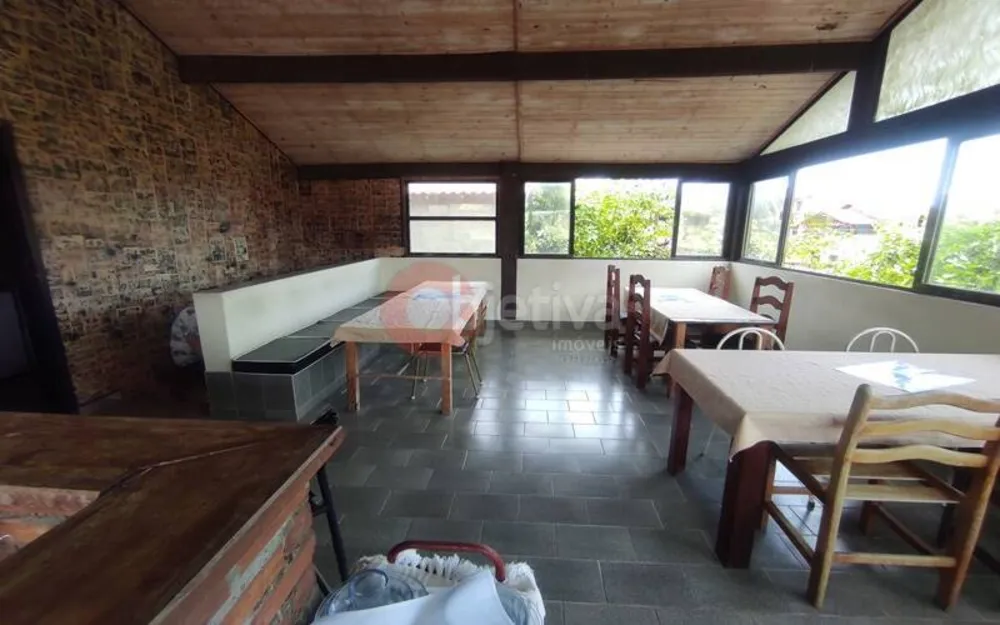 Casa, 10 quartos, 307 m² - Foto 7