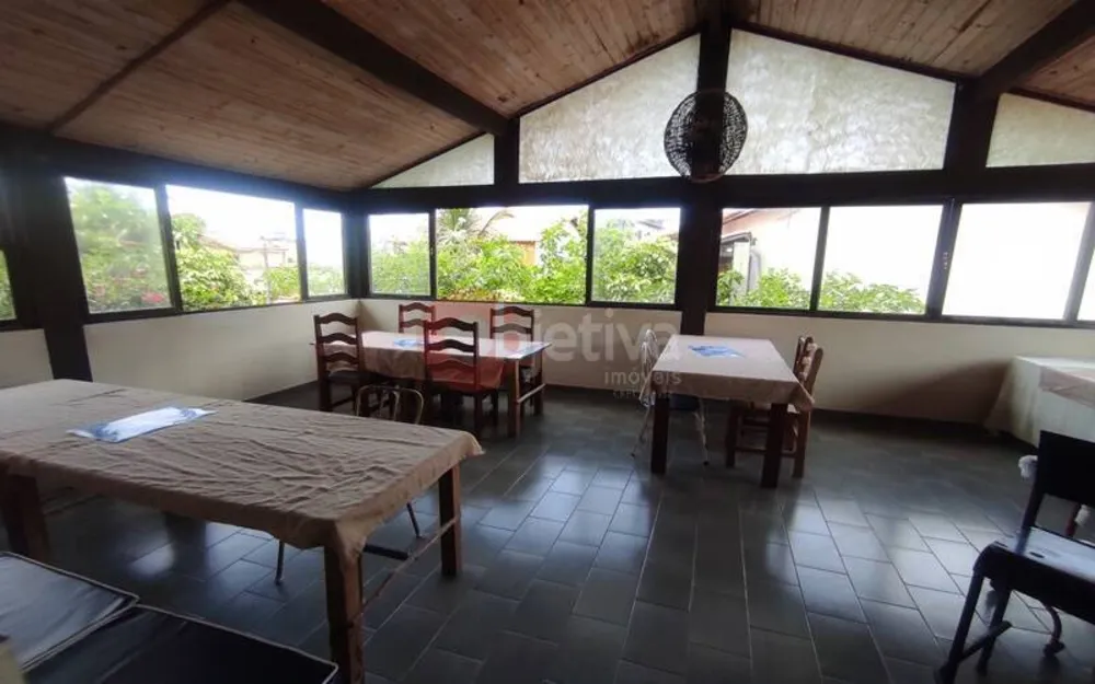 Casa, 10 quartos, 307 m² - Foto 6