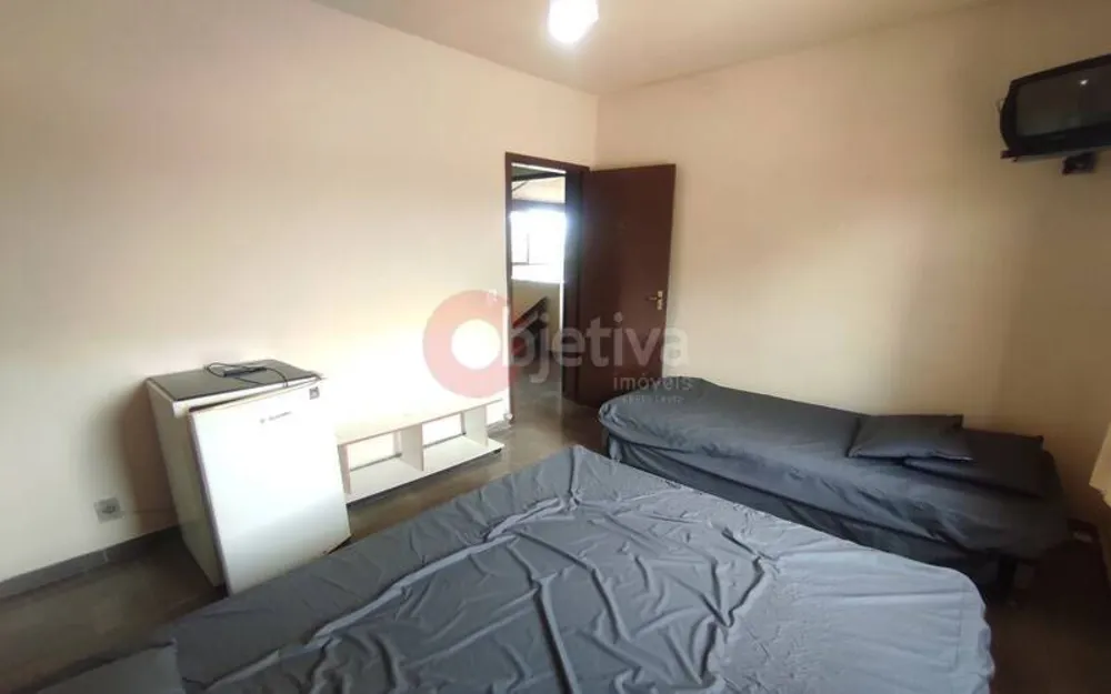 Casa, 10 quartos, 307 m² - Foto 20