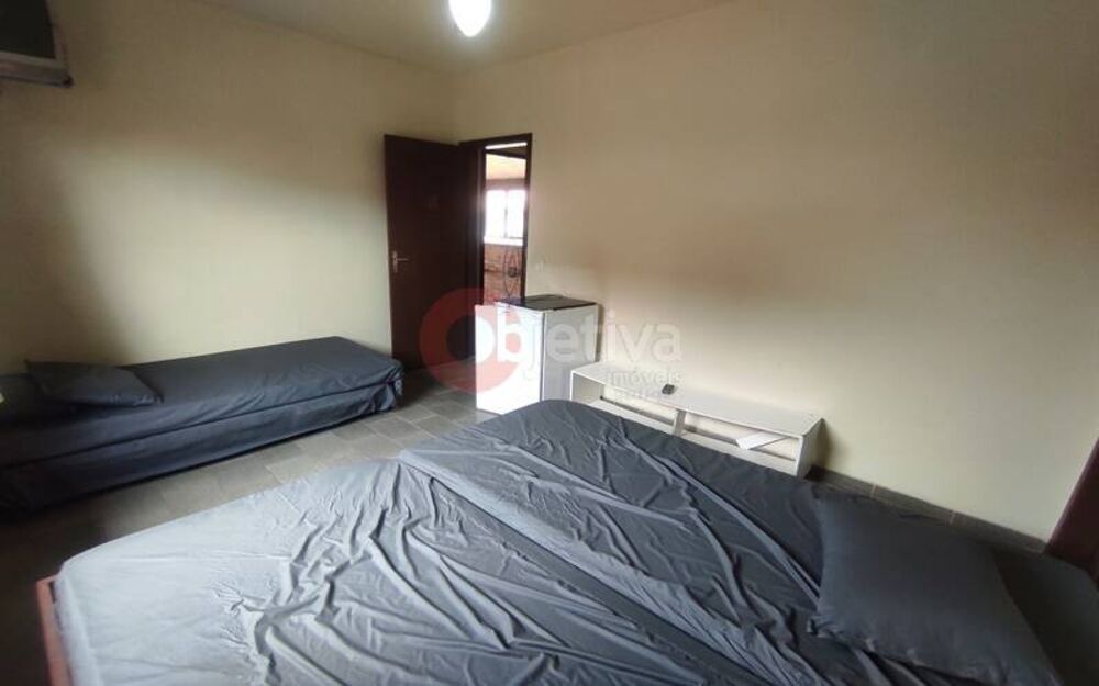 Casa, 10 quartos, 307 m² - Foto 2
