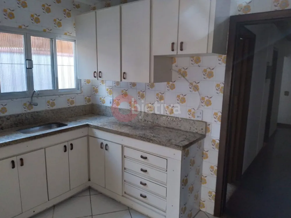 Casa, 4 quartos, 116 m² - Foto 1