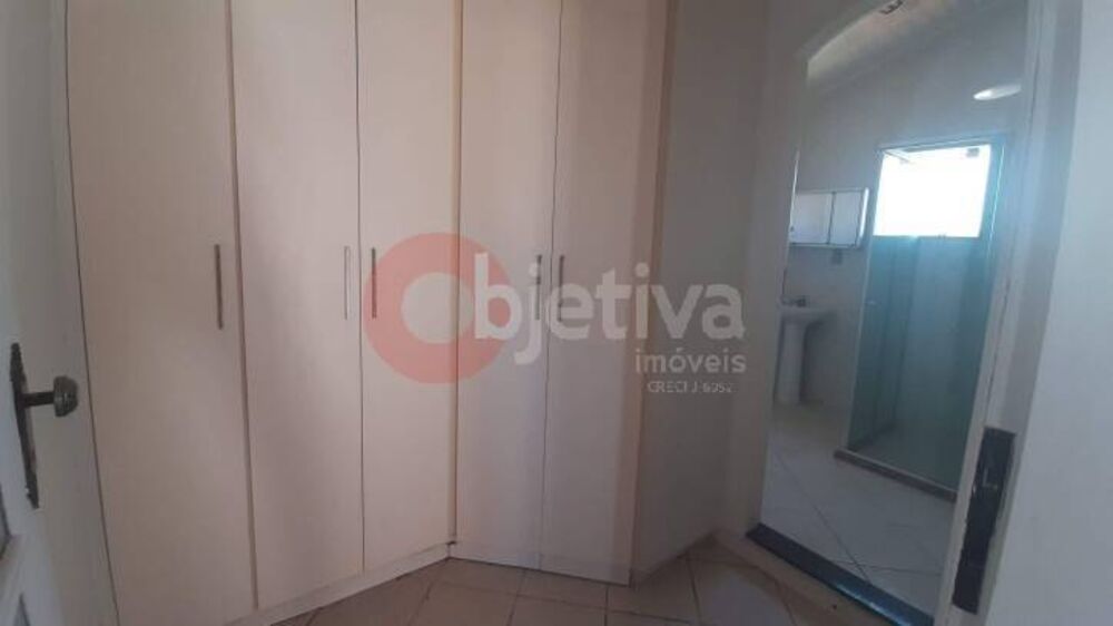 Casa à venda com 2 quartos, 90m² - Foto 24