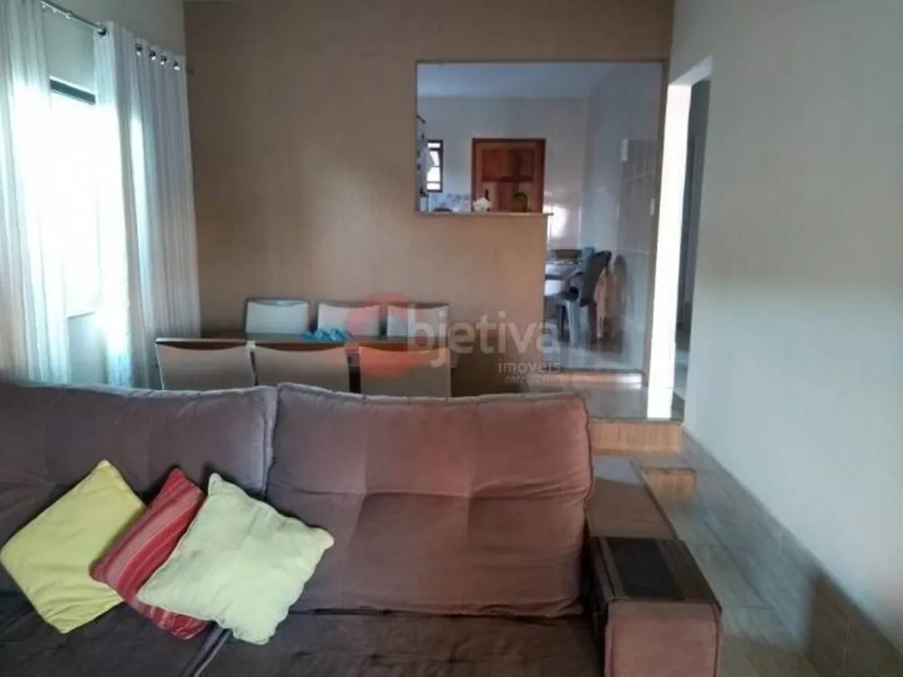 Casa, 3 quartos, 300 m² - Foto 1