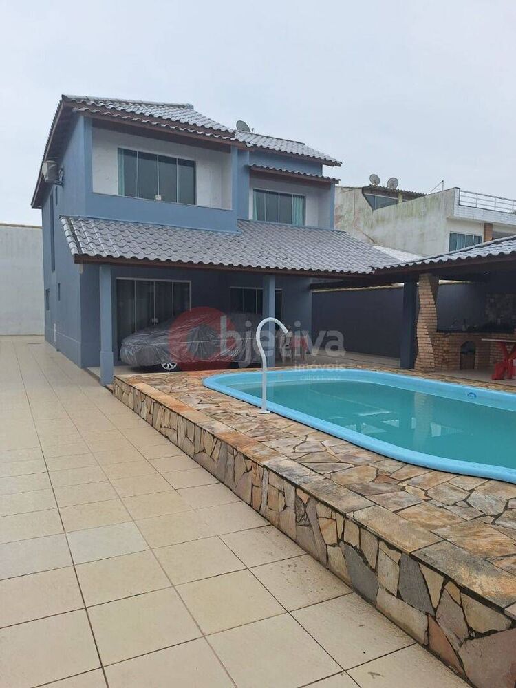 Casa, 5 quartos, 176 m² - Foto 1