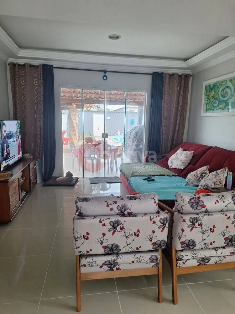 Casa, 5 quartos, 176 m² - Foto 2