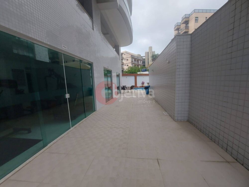 Cobertura, 3 quartos, 220 m² - Foto 2