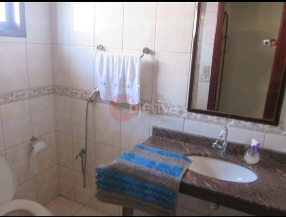 Casa, 4 quartos, 250 m² - Foto 13
