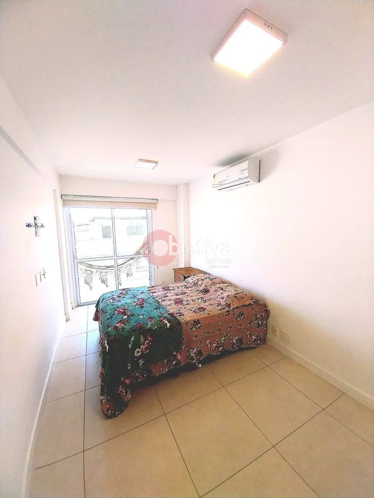 Cobertura, 3 quartos, 240 m² - Foto 2
