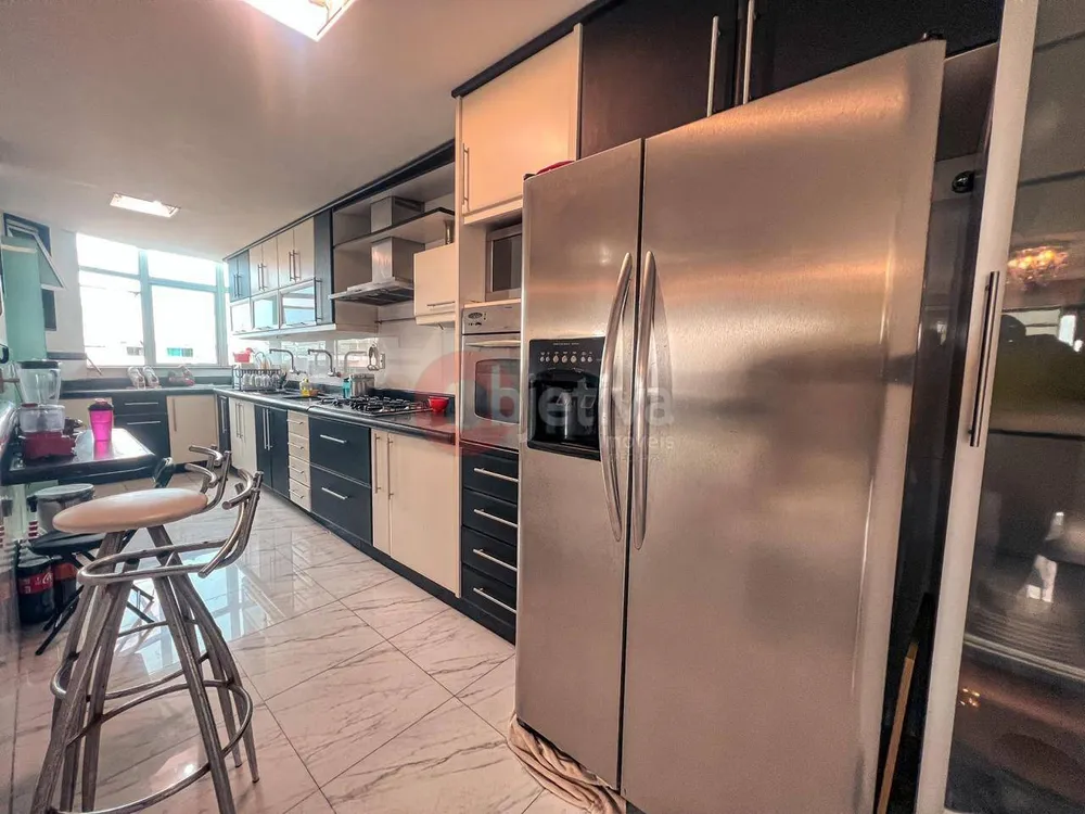 Cobertura, 3 quartos, 194 m² - Foto 13