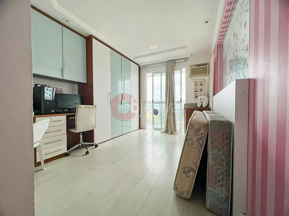 Cobertura, 3 quartos, 194 m² - Foto 4