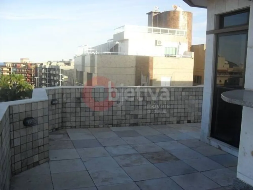 Cobertura, 3 quartos, 240 m² - Foto 1