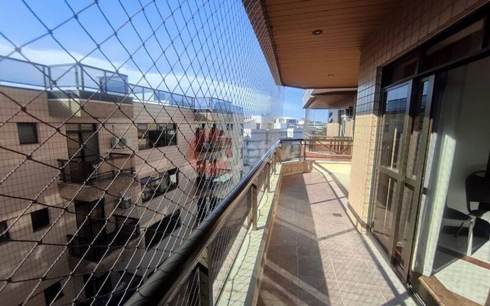 Cobertura à venda com 4 quartos, 220m² - Foto 1