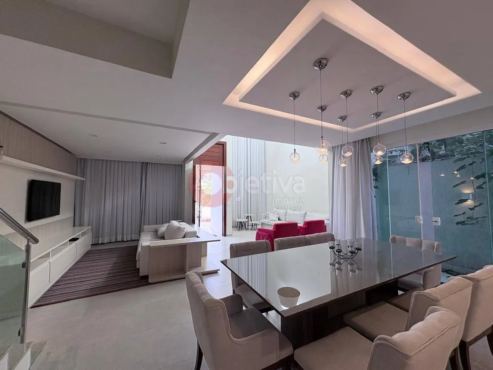 Casa, 4 quartos, 165 m² - Foto 1
