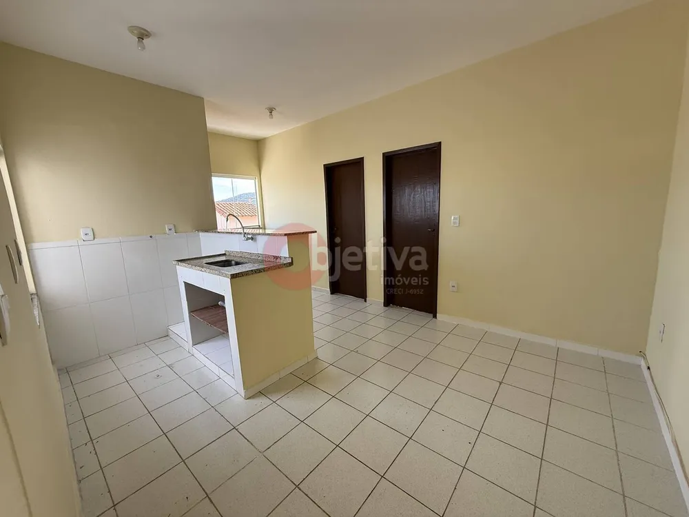 Casa, 2 quartos, 60 m² - Foto 1