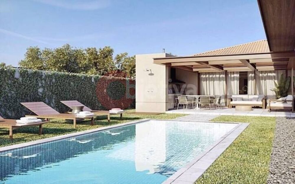Casa, 4 quartos, 204 m² - Foto 1