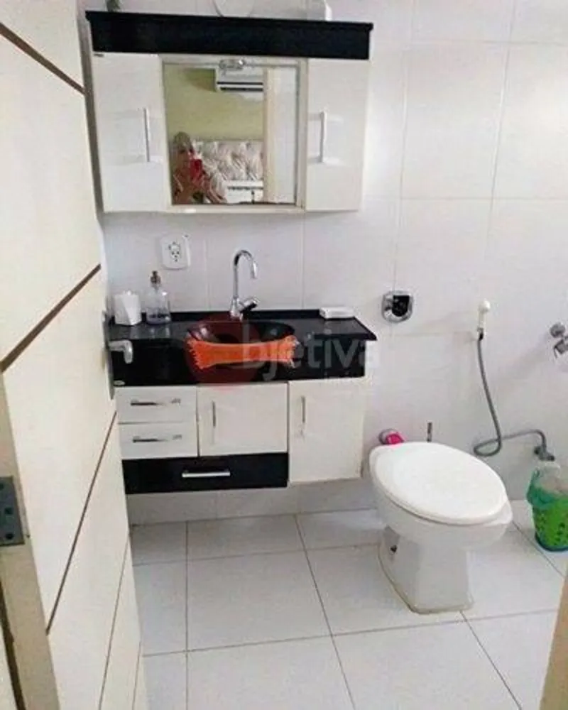 Casa, 6 quartos, 200 m² - Foto 9