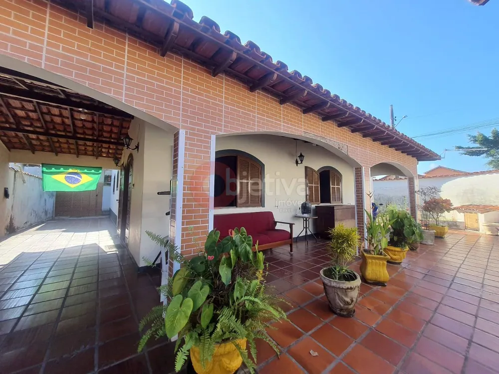Casa, 5 quartos, 120 m² - Foto 1