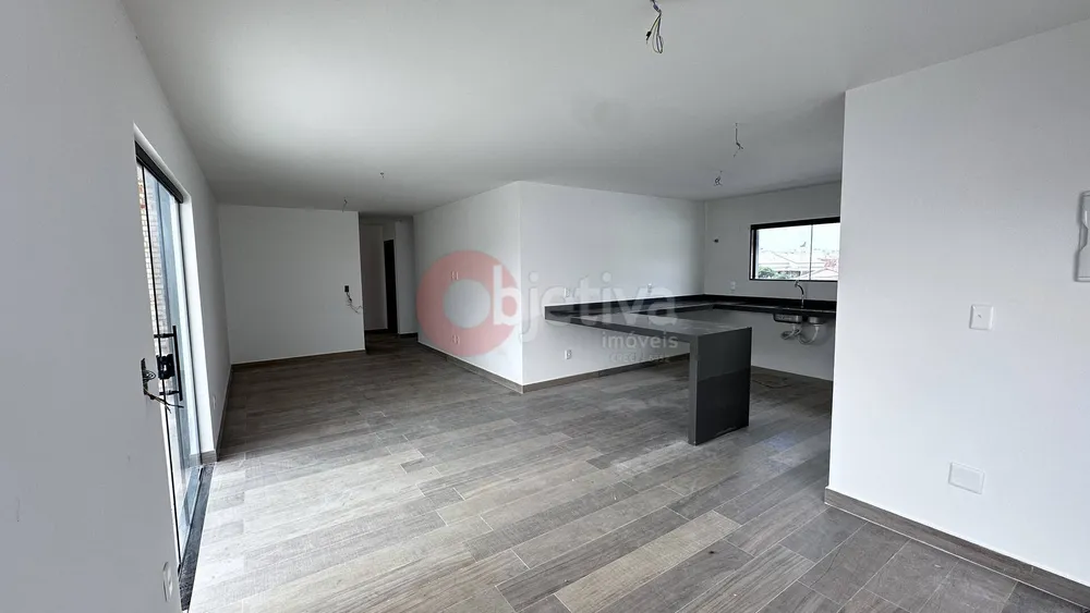 Apartamento, 3 quartos, 130 m² - Foto 1
