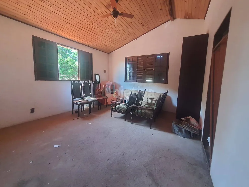 Casa, 4 quartos, 250 m² - Foto 23