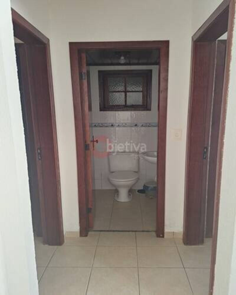 Casa, 2 quartos, 70 m² - Foto 1