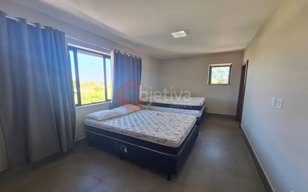 Casa, 4 quartos, 250 m² - Foto 8