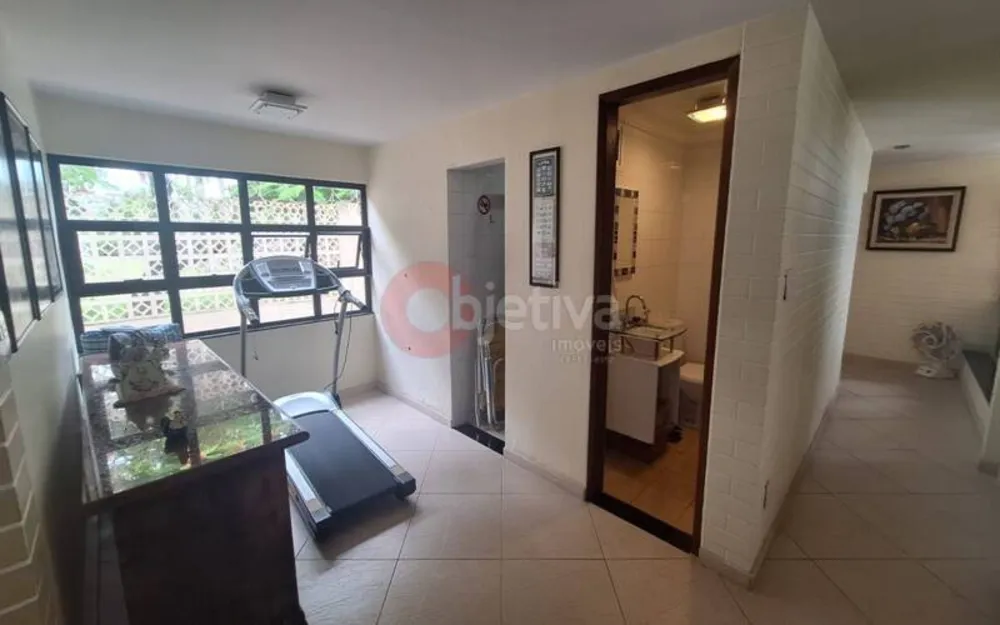 Casa, 5 quartos, 230 m² - Foto 3